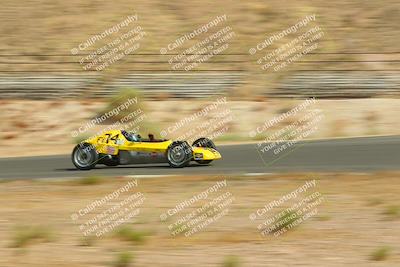 media/Jun-01-2025-CalClub SCCA (Sun) [[eae223c5dd]]/Group 3/Qualifying/